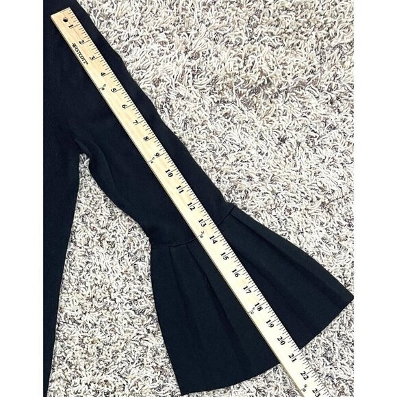 BANANA REPUBLIC Womens SMALL Black Pleated Bell Sleeve Cotton Blend SWEATER EUC - Picture 4 of 7